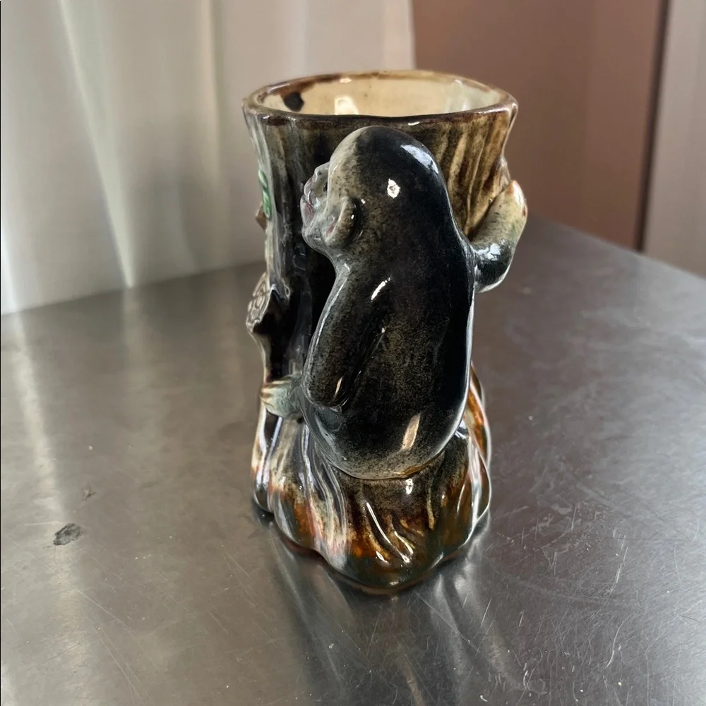 Ceramic Monkey Posy Vase Made in Japan Hand Painted Collectible Cottagecore Vtg - Picture 2 of 8